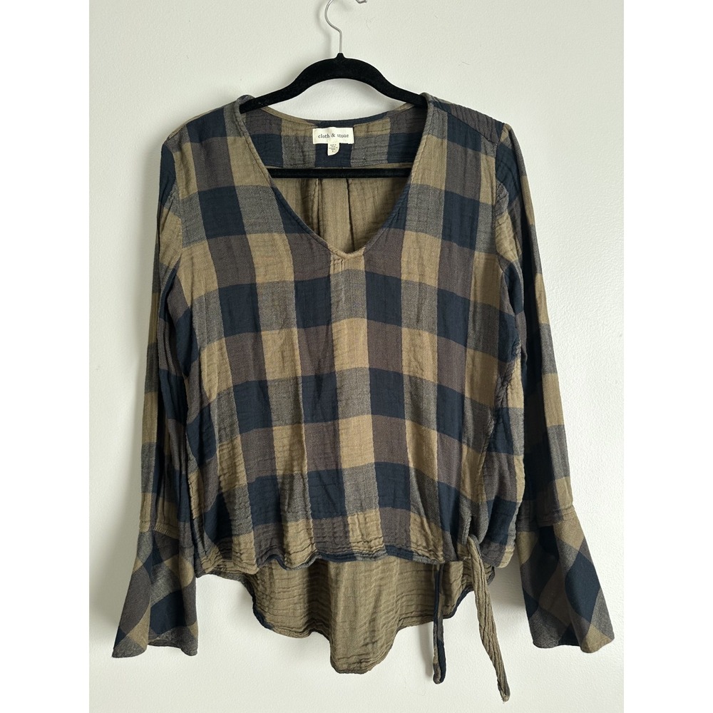 Cloth and Stone Large Women Top Long Sleeves Buffalo Plaid Top Hi Lo Vneck Gauze